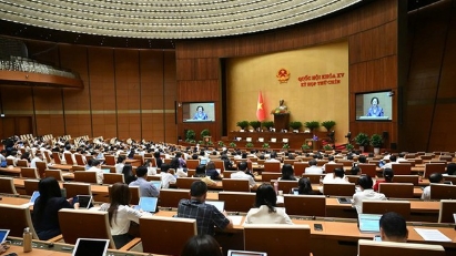 Resolution on reorganization of provincial-level administrative units officially approved