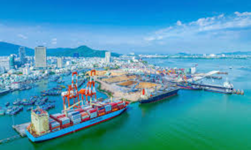 Sự kết hợp, hợp nhất các tỉnh, thành không chỉ là phép cộng về diện tích, dân số mà còn là phép nhân của GDP