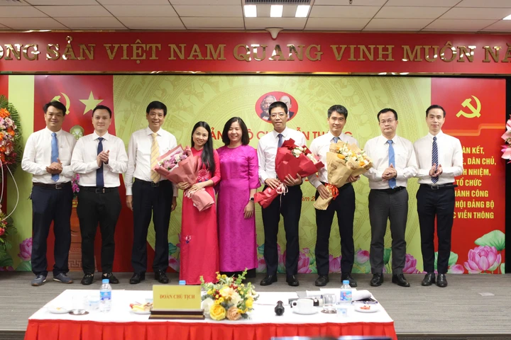 Ban Chấp h&agrave;nh Đảng bộ Cục Viễn th&ocirc;ng ra mắt tại Đại hội Đảng bộ lần thứ IV, nhiệm kỳ 2025-2030.