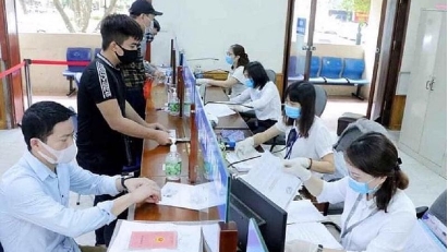 Some 28 Decrees on decentralization and delegation of authority announced