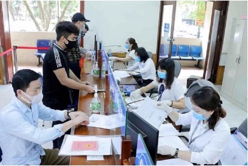 Some 28 Decrees on decentralization and delegation of authority announced