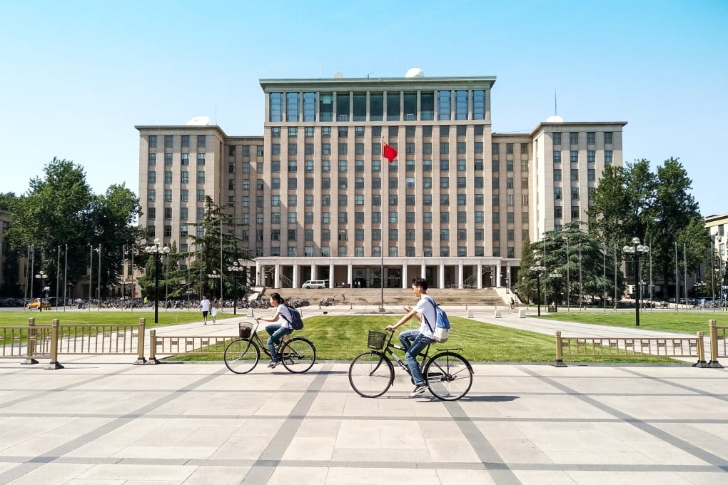 Số lượng sinh viên chuyên ngành AI tại Trung Quốc đang tăng với tốc độ nhanh hơn đáng kể tại Mỹ. Ảnh: SCMP