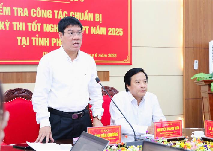 Cục trưởng Cục Quản lý chất lượng, Phó Trưởng ban Thường trực Ban Chỉ đạo cấp quốc gia Kỳ thi tốt nghiệp THPT 2025 Huỳnh Văn Chương. Ảnh: MOET.