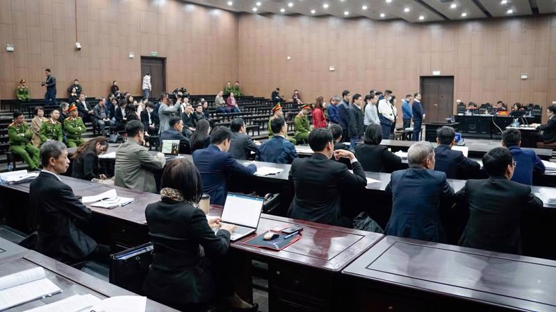 Các bị cáo tại phiên tòa sơ thẩm.