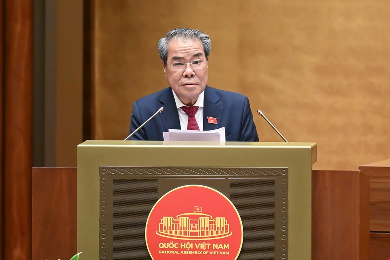 Chủ nhiệm Ủy ban D&acirc;n nguyện v&agrave; Gi&aacute;m s&aacute;t Dương Thanh B&igrave;nh.