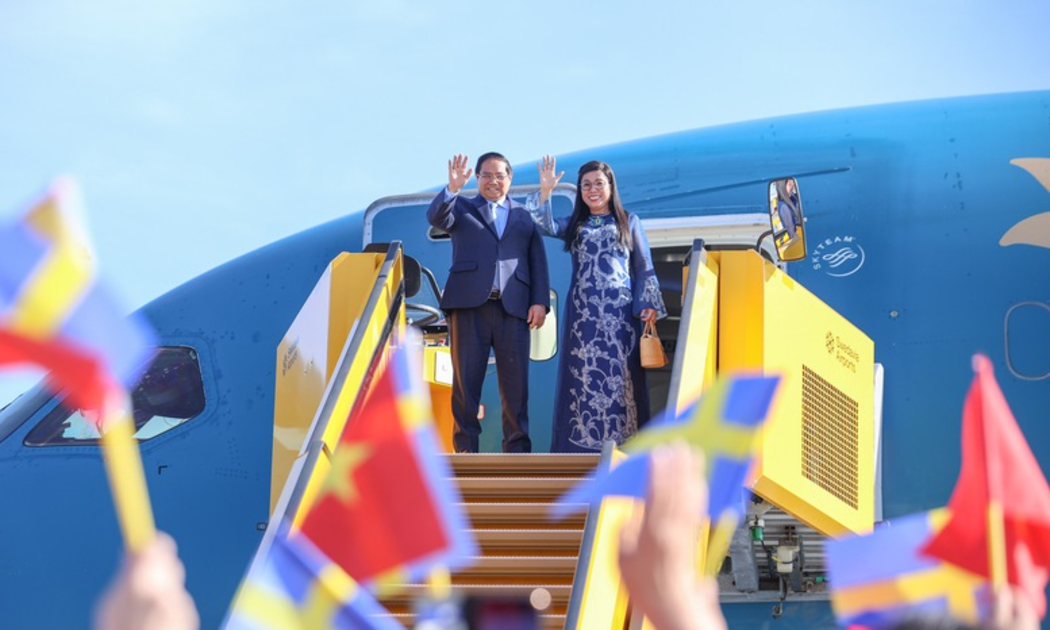Thủ tướng Phạm Minh Chính cùng Phu nhân và đoàn đại biểu cấp cao Việt Nam rời Thủ đô Stockholm của Thụy Điển, kết thúc tốt đẹp chuyến công tác tại 3 nước châu Âu - Ảnh: VGP