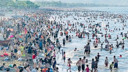 Nghe An welcomes 6.2 million tourists in 1H