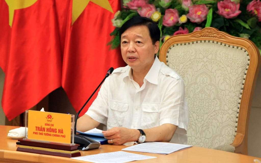 Ph&oacute; Thủ tướng Trần Hồng H&agrave; chủ tr&igrave; cuộc họp cho &yacute; kiến về Hồ sơ ch&iacute;nh s&aacute;ch của Luật H&agrave;ng kh&ocirc;ng d&acirc;n dụng Việt Nam (thay thế). Ảnh: VGP.