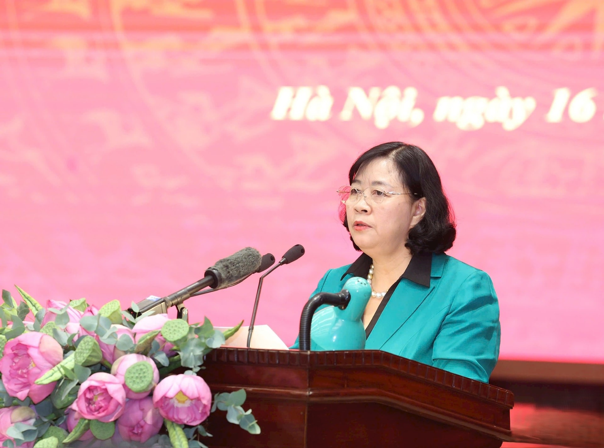Bí thư Thành ủy Hà Nội Bùi Thị Minh Hoài.