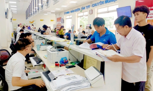 Nghệ An dự kiến chi hơn 3.000 tỷ đồng cho tinh giản biên chế 