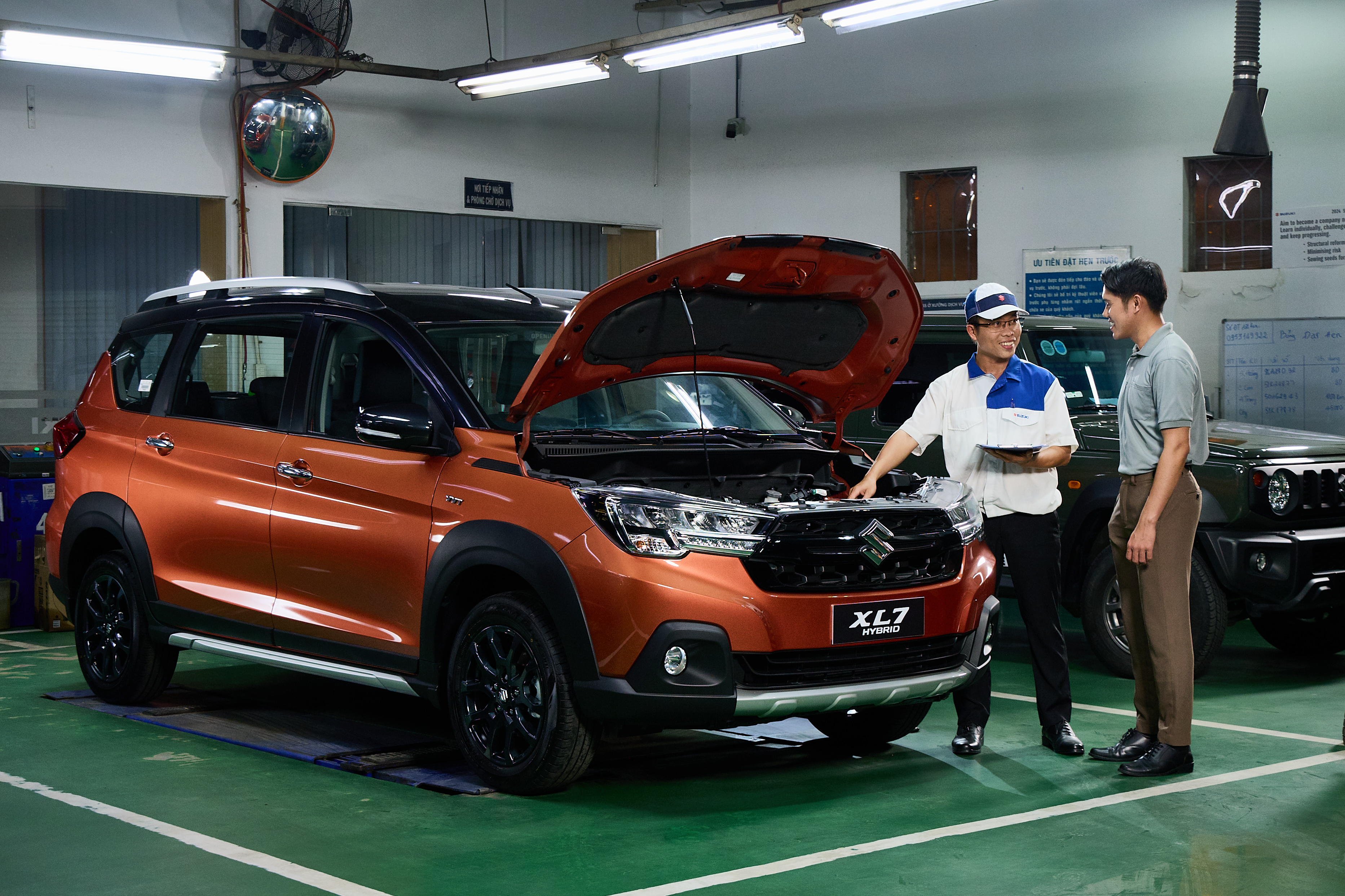 Hệ thống xưởng dịch vụ đạt chuẩn Suzuki to&agrave;n cầu, trang bị đầy đủ thiết bị chẩn đo&aacute;n hiện đại.