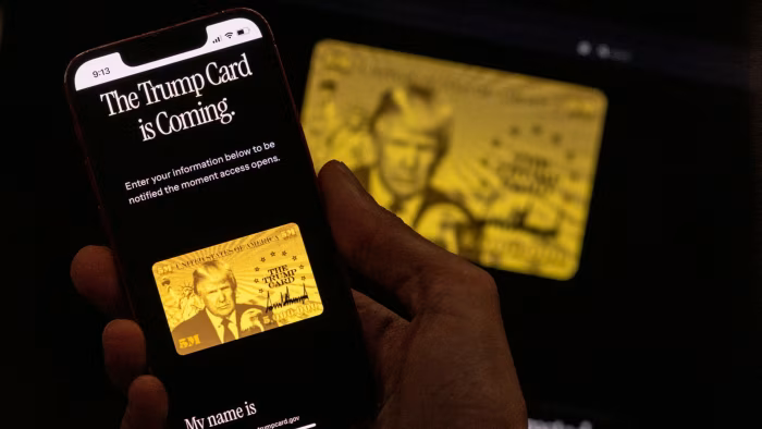 Thẻ Trump sẽ được làm bằng vàng - Ảnh: Getty Images