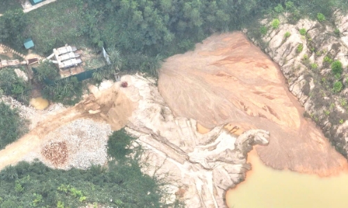 Nghệ An: Xử phạt doanh nghiệp đá quý vì khai thác sai phép, xả thải bừa bãi, lấn chiếm đất nông nghiệp