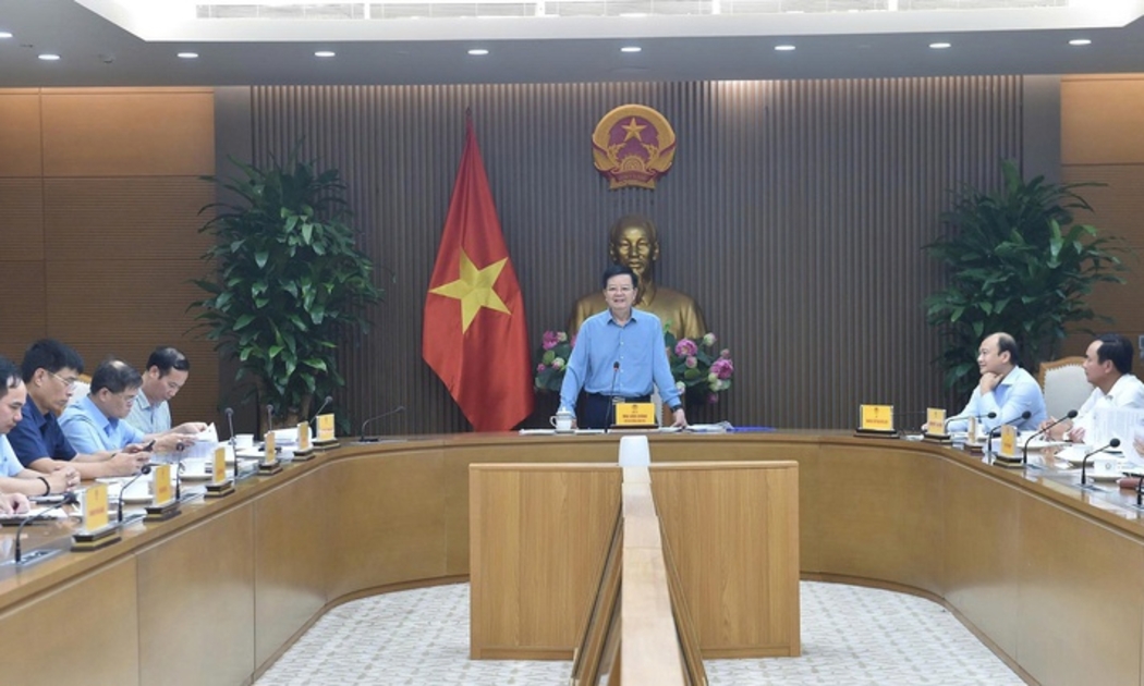 Phó Thủ tướng Mai Văn Chính chủ trì cuộc họp về phương án khai thác, sử dụng hiệu quả sân vận động Mỹ Đình (Ảnh: VGP).