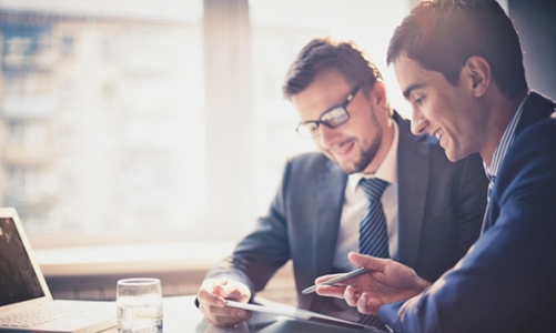 Đề xuất ưu đãi thuế thu nhập cá nhân để thu hút chuyên gia quốc tế vào Việt Nam 