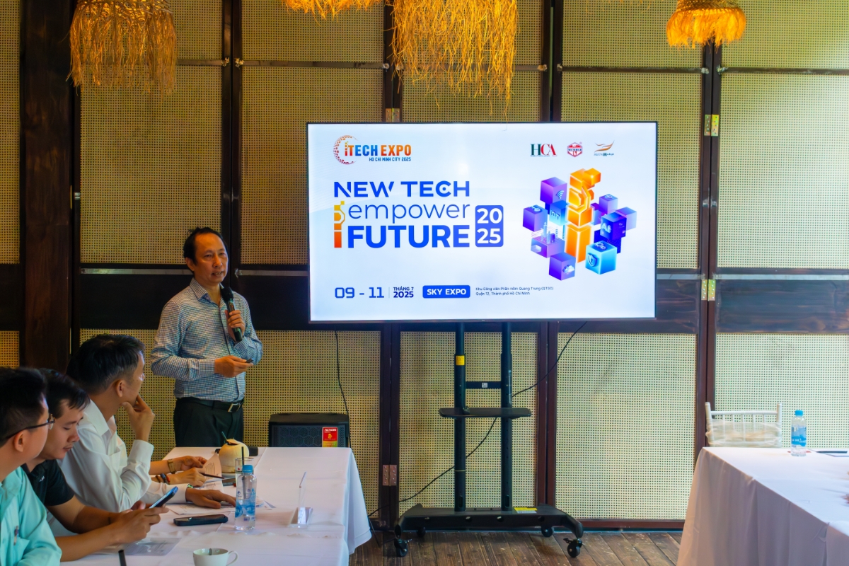 Ông Vũ Anh Tuấn, Tổng Thư ký HCA, thông tin sự kiện iTech Expo 2025, sáng 18/6/2025.