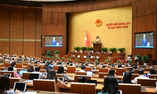 Đại biểu Quốc hội băn khoăn Luật Nhà giáo mâu thuẫn với Thông tư 29 về dạy thêm