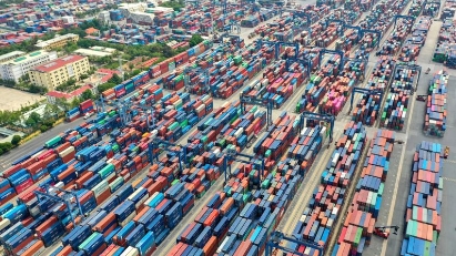 Aggressive expansion of warehousing market