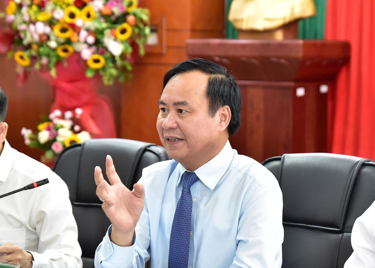 Thứ trưởng Bộ N&ocirc;ng nghiệp v&agrave; M&ocirc;i trưởng V&otilde; Văn Hưng. Ảnh: Ho&agrave;i Thơ.