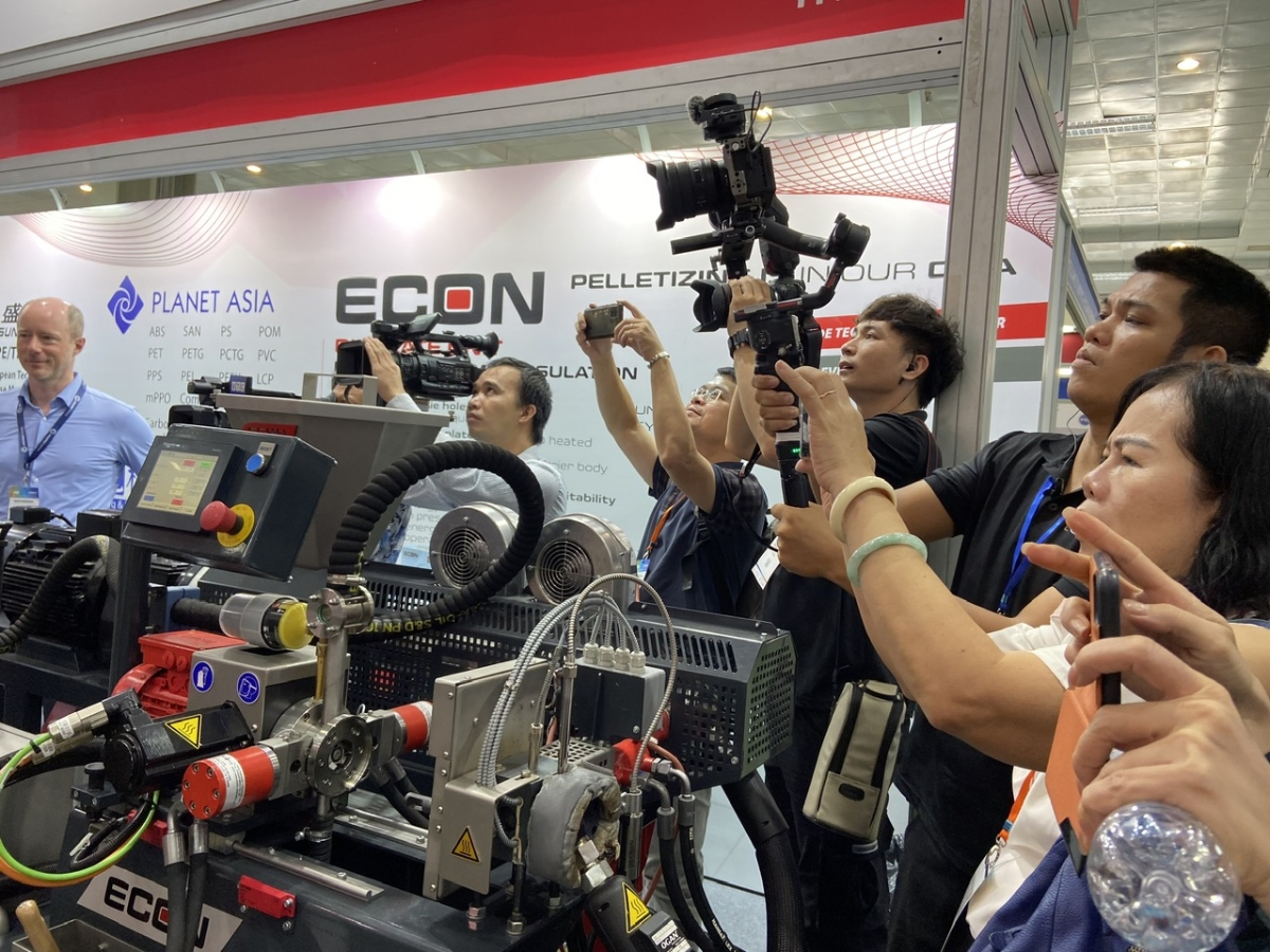 Báo chí - doanh nghiệp là mối quan hệ cộng sinh, tương hỗ.