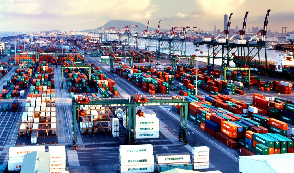 APEC chiếm gần 70% GDP toàn cầu, là tổ chức lớn nhất thế giới.