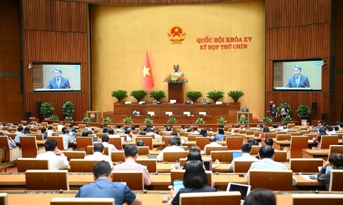 Kịp thời tháo gỡ những “điểm nghẽn” quy định pháp luật, khơi thông nguồn lực thúc đẩy phát triển