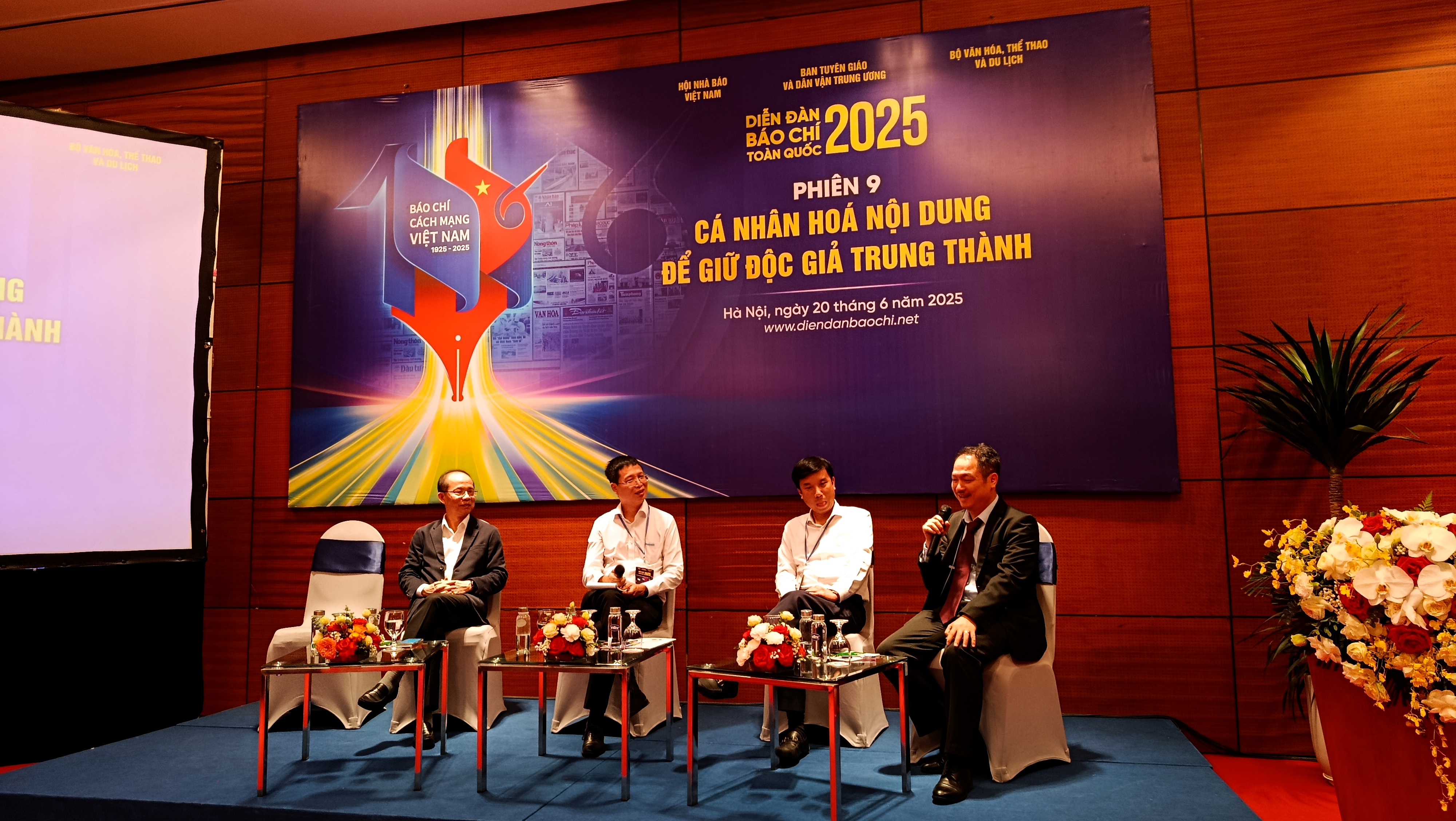 Phiên chuyên đề “Cá nhân hóa nội dung để giữ độc giả trung thành”