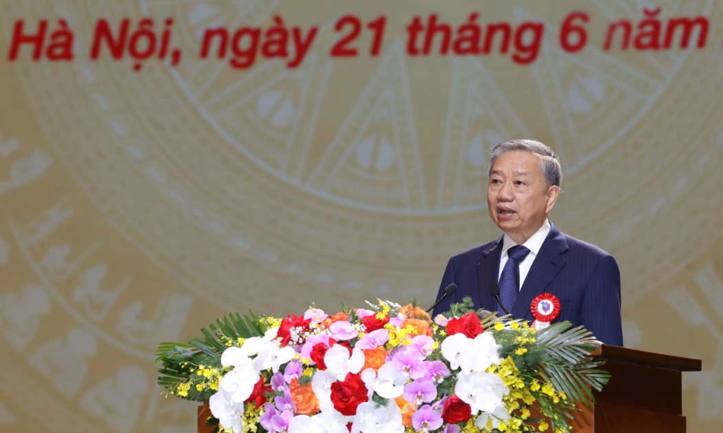 Tổng Bí thư Tô Lâm: Phát huy truyền thống vẻ vang 100 năm hình thành và phát triển, báo chí cách mạng Việt Nam phải tiếp tục vươn mình mạnh mẽ, khẳng định vai trò tiên phong trên mặt trận tư tưởng - văn hóa, phục vụ sự nghiệp phát triển đất nước. Ảnh: Trí Phong.
