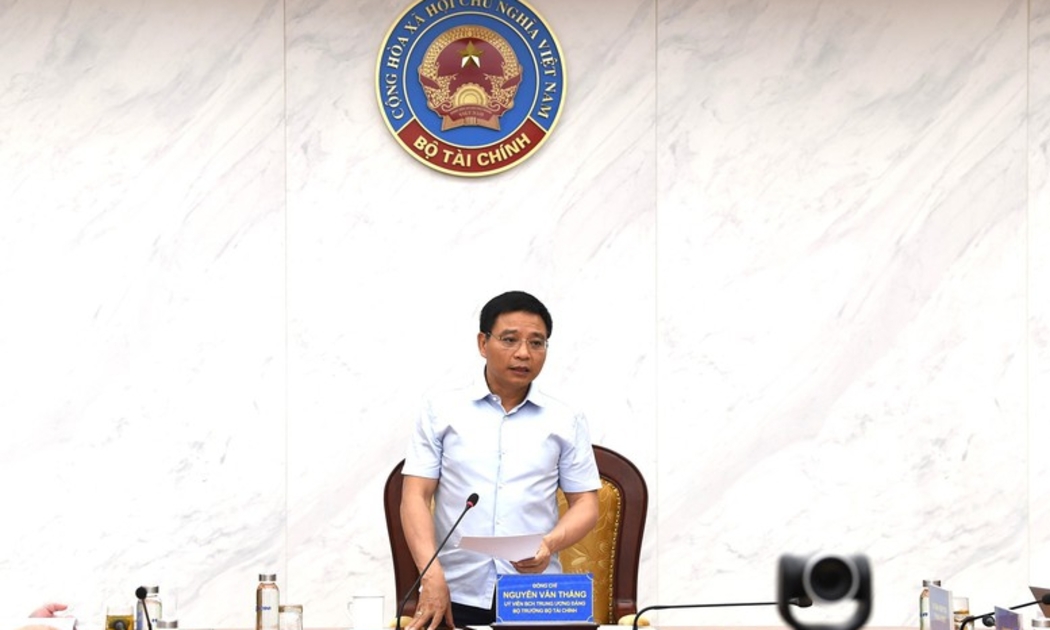 Bộ trưởng Bộ Tài chính Nguyễn Văn Thắng phát biểu tại Hội nghị - Ảnh: VGP.