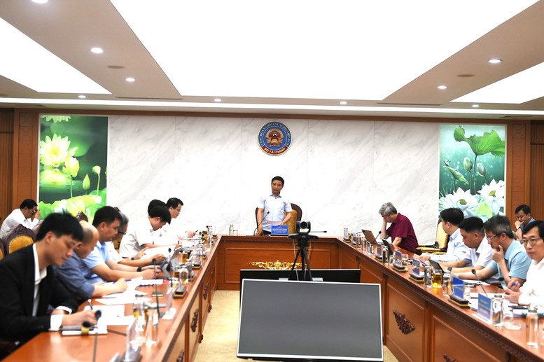 Hội nghị lấy ý kiến về Dự thảo Nghị định quy định cơ chế hợp tác công tư (PPP) trong lĩnh vực khoa học công nghệ, đổi mới sáng tạo và chuyển đổi số - Ảnh: VGP.