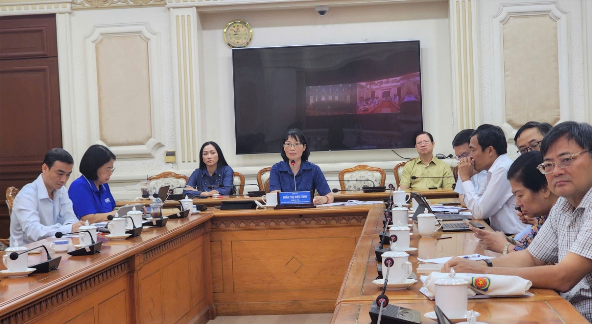 Phó Chủ tịch Ủy ban nhân TP.HCM Trần Thị Diệu Thúy chủ trì hội nghị - Nguồn: Cổng thông tin điện tử TP.HCM.