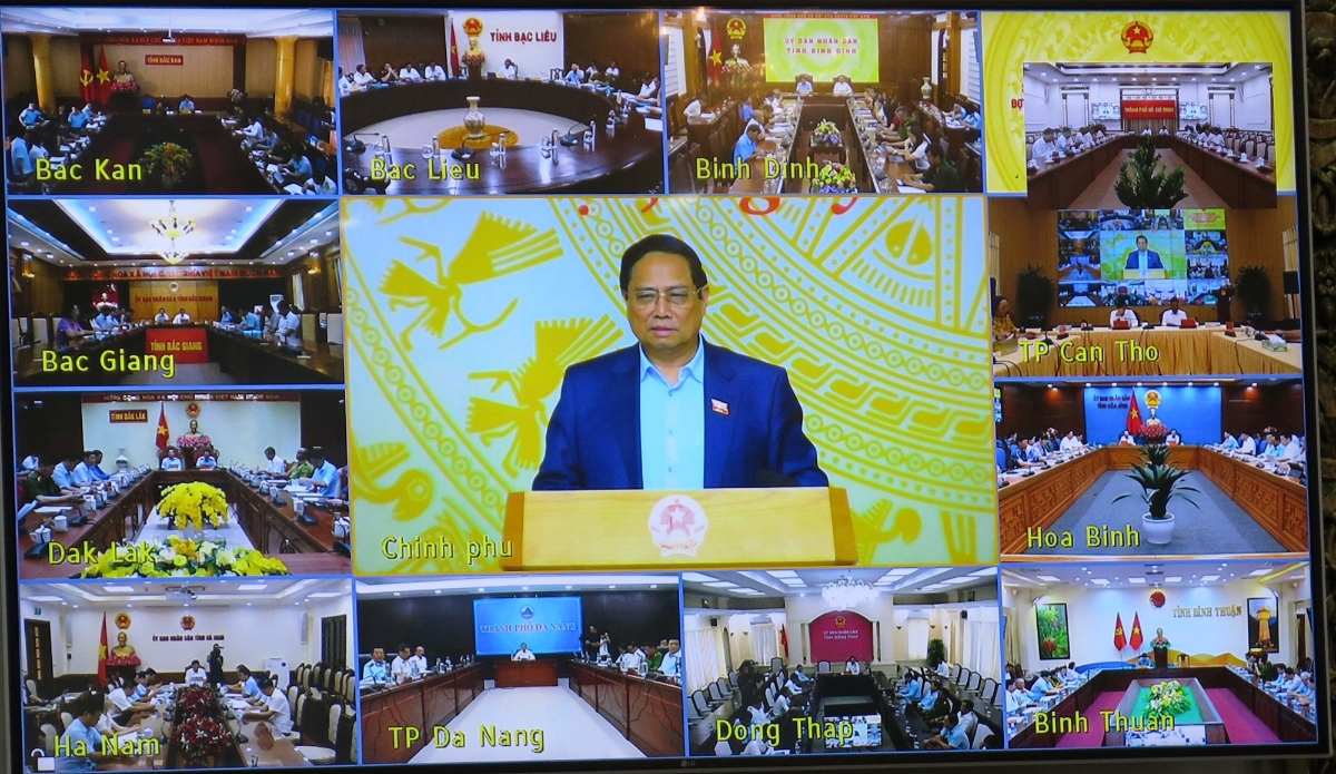 Thủ tướng Phạm Minh Chính phát biểu tại hội nghị trực tuyến ngày 23/6/2025. Ảnh: Cổng thông tin điện tử TP. Hồ Chí Minh.