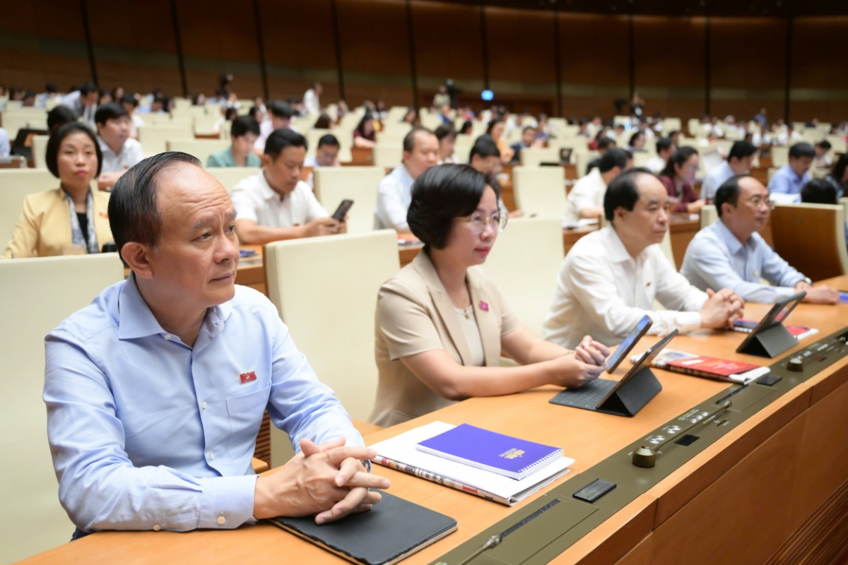 Các đại biểu tham gia Kỳ họp thứ 9, Quốc hội khóa XV. Ảnh: Quochoi.vn.