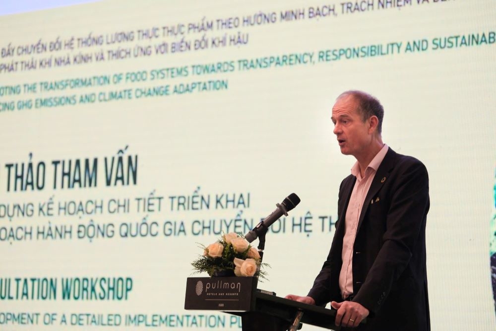 &Ocirc;ng Patrick Haverman: 