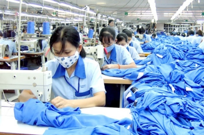 Garment and textile exports earn $17.8 bln in 5M