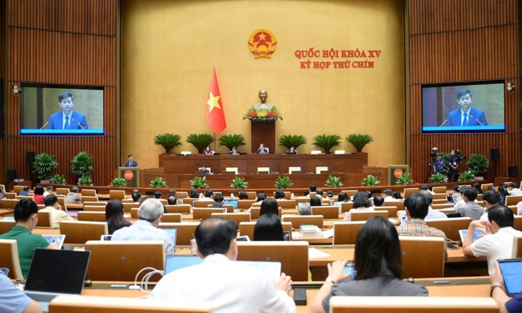 Quốc hội Biểu quyết thông qua Nghị quyết của Quốc hội về việc thành lập Hội đồng Bầu cử quốc gia.