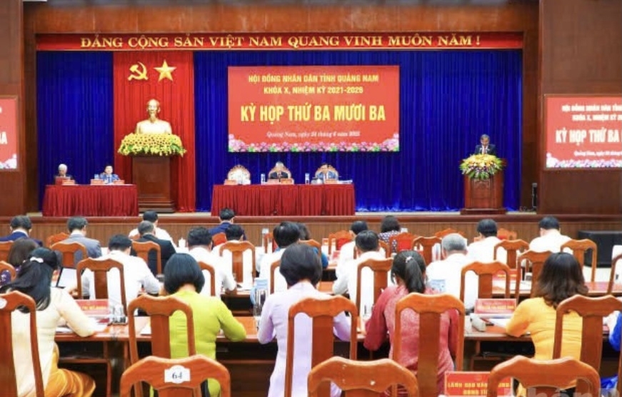 Toàn cảnh kỳ họp thứ 33 HĐND tỉnh Quảng Nam khóa X.