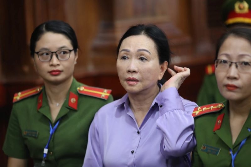 Bà Lan phải bồi thường toàn bộ thiệt hại hơn 30.000 tỷ đồng cho trái chủ và hơn 677.000 tỷ đồng cho SCB...