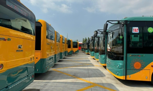 TP. Hồ Chí Minh có thêm nhiều tuyến xe buýt sử dụng nhiên liệu 