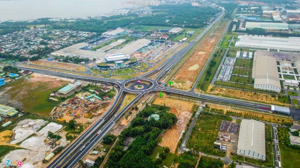 Quang Nam adopted 15 resolutions on socio-economic development
