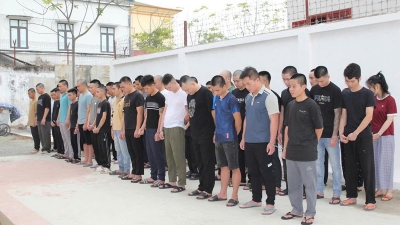 Police bust $76 mln high-tech fraud ring