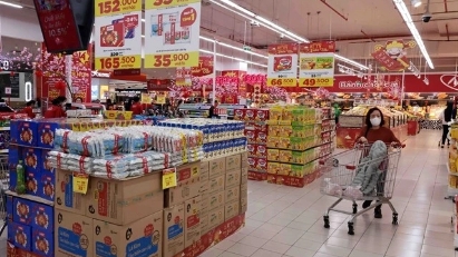 Central Retail Corporation plans $1.38 bln expansion investment in Vietnam and  Thailand