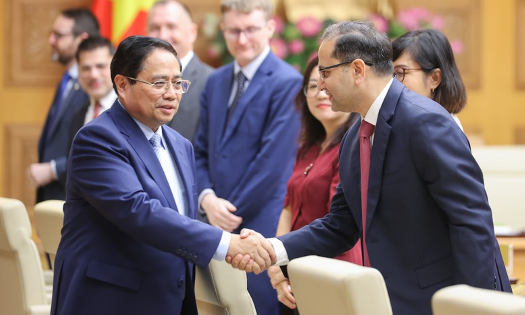 Thủ tướng Phạm Minh Chính hoan nghênh các doanh nghiệp Anh quốc tham dự Tọa đàm - Ảnh: VGP