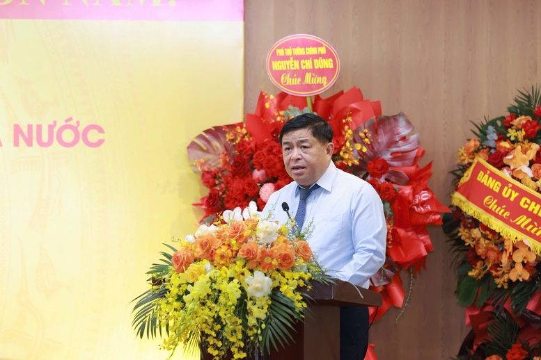 Phó Thủ tướng Chính phủ Nguyễn Chí Dũng đề nghị Đảng bộ SCIC cần tập trung lãnh đạo, chỉ đạo thực hiện tốt một số nội dung trọng tâm trong nhiệm kỳ 2025 - 2030. Ảnh: VGP