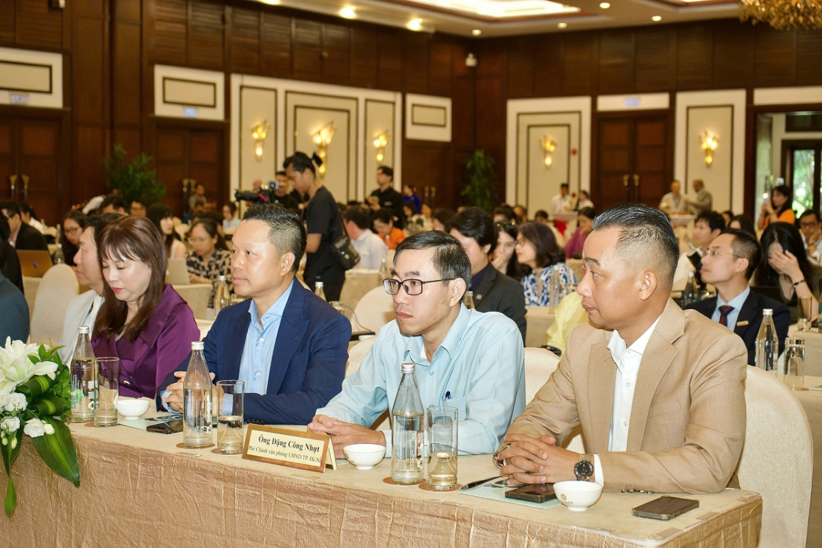 C&aacute;c đại biểu tham dự sự kiện.