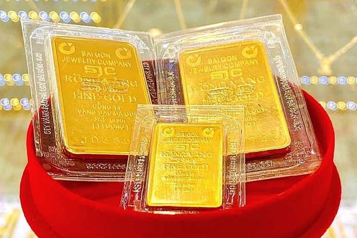 Giá vàng miếng bán ra đã lấy lại mốc 121 triệu đồng/lượng