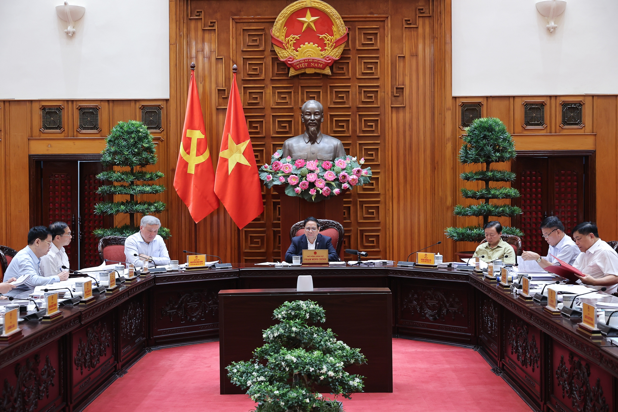 Quang cảnh phiên họp - Ảnh: VGP