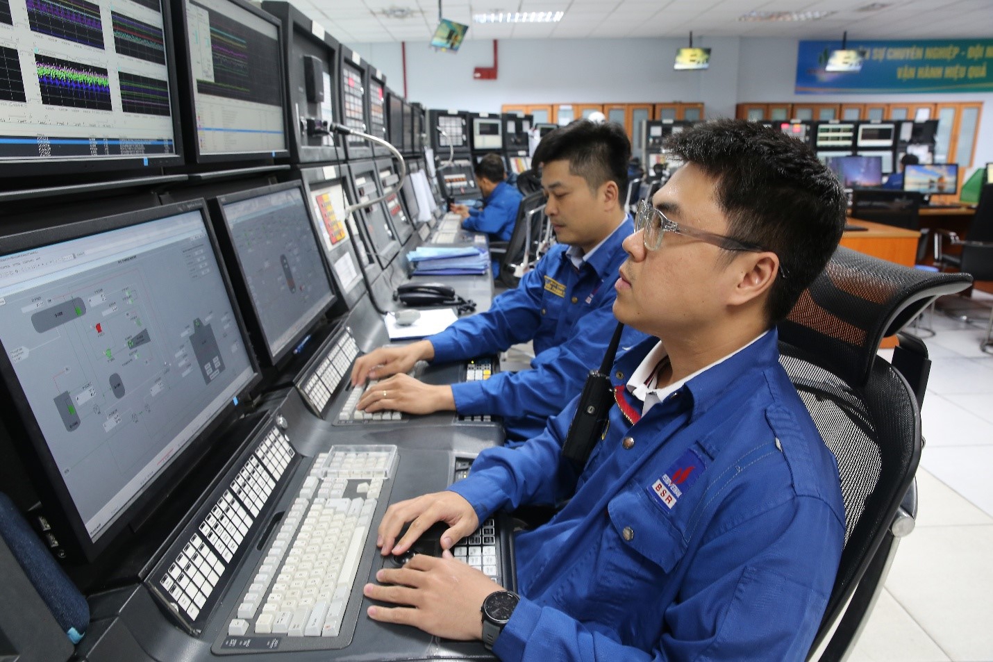 Trong 6 tháng đầu năm 2025, NMLD Dung Quất luôn vận hành an toàn, ổn định và hiệu quả ở công suất cao - có thời điểm đạt 124%.