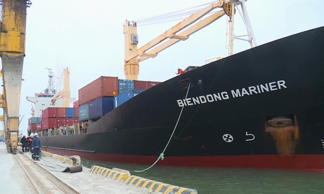 Khu vực doanh nghiệp FDI vẫn là động lực tăng trưởng chính trong hoạt động xuất nhập khẩu 6 tháng đầu năm 2025.