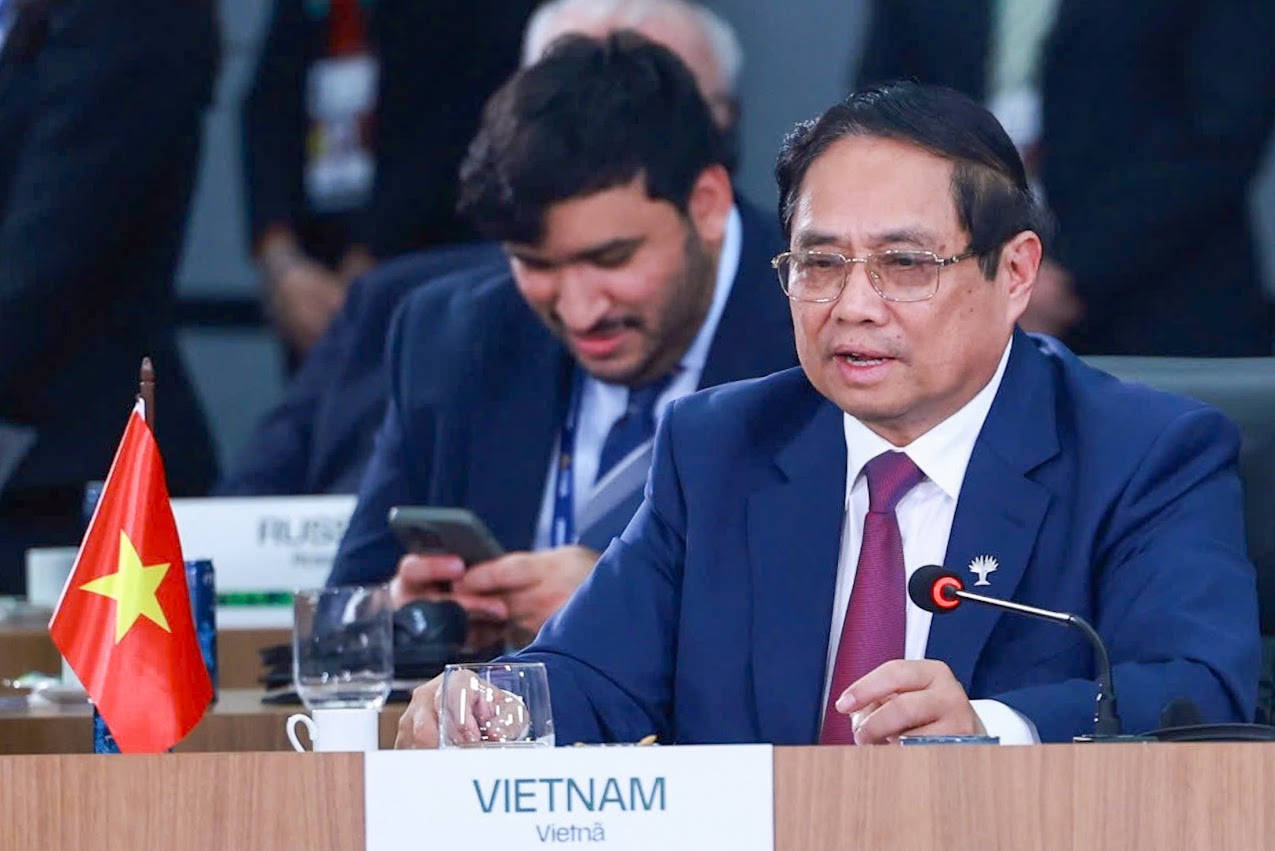 Thủ tướng Ch&iacute;nh phủ Phạm Minh Ch&iacute;nh nhấn mạnh vai tr&ograve; v&agrave; đ&oacute;ng g&oacute;p của c&aacute;c nước phương Nam trong quản trị to&agrave;n cầu; khẳng định Việt Nam l&agrave; th&agrave;nh vi&ecirc;n t&iacute;ch cực, c&oacute; tr&aacute;ch nhiệm của cộng đồng quốc tế, sẵn s&agrave;ng đ&oacute;ng g&oacute;p tại c&aacute;c cơ chế đa phương - Ảnh: VGP/Nhật Bắc